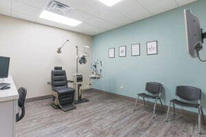 Exam room Gadsden Eye Associates Jacksonville, AL